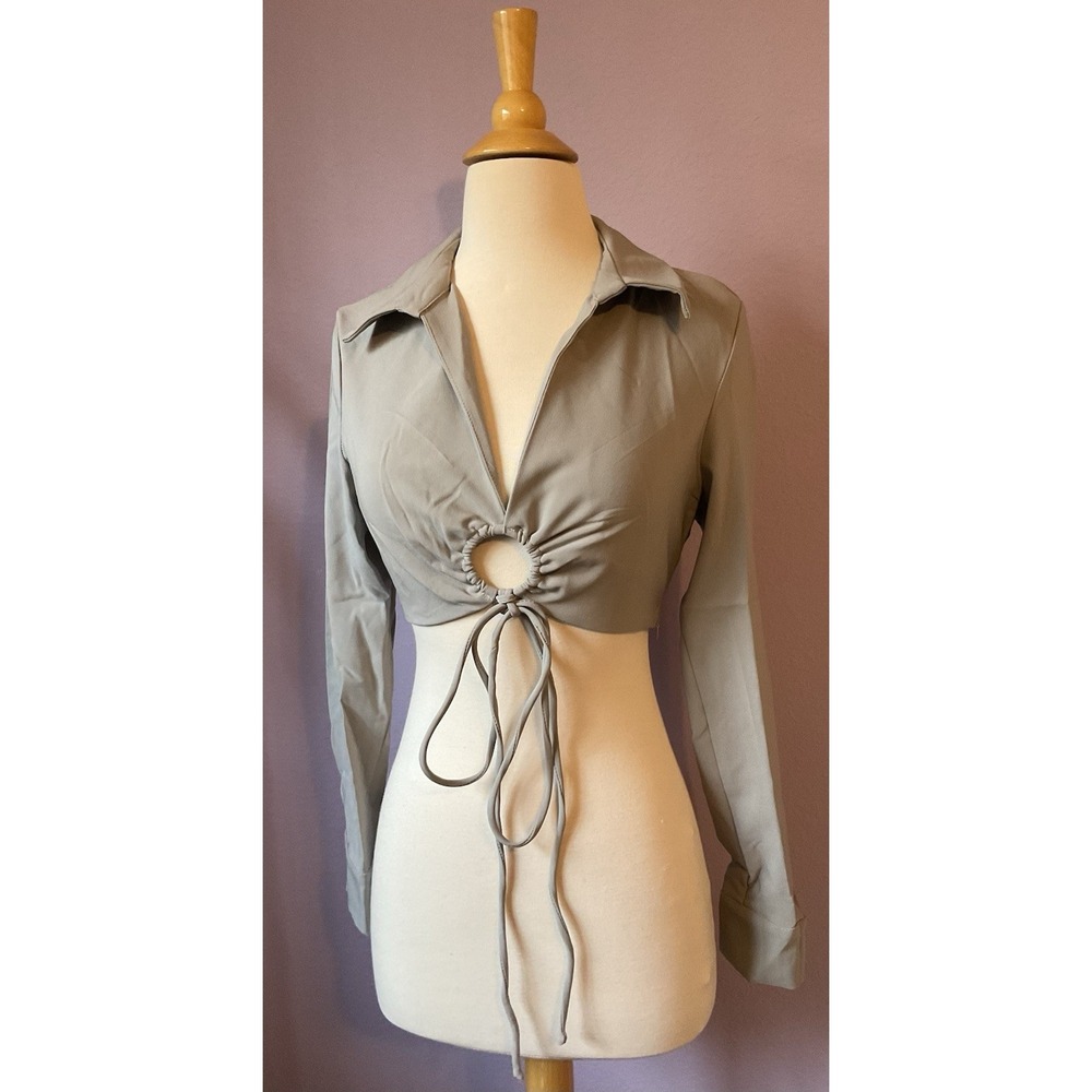 Edit By Nine Gray Long Sleeve Crop Top Blouse‎ Keyhole Size Medium New
